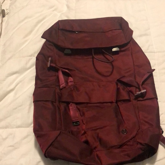 lululemon athletica Handbags - Lululemon on my level Rucksack